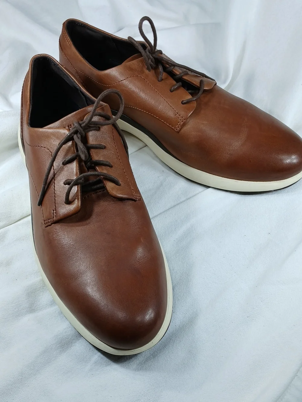 Cole Haan Grand OS Men's Brown Leather Derby Shoes with White Sole